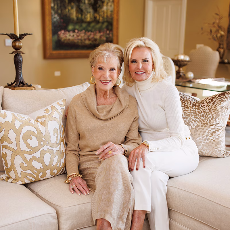 DeDe and her daughter Diane in her beautiful villa
